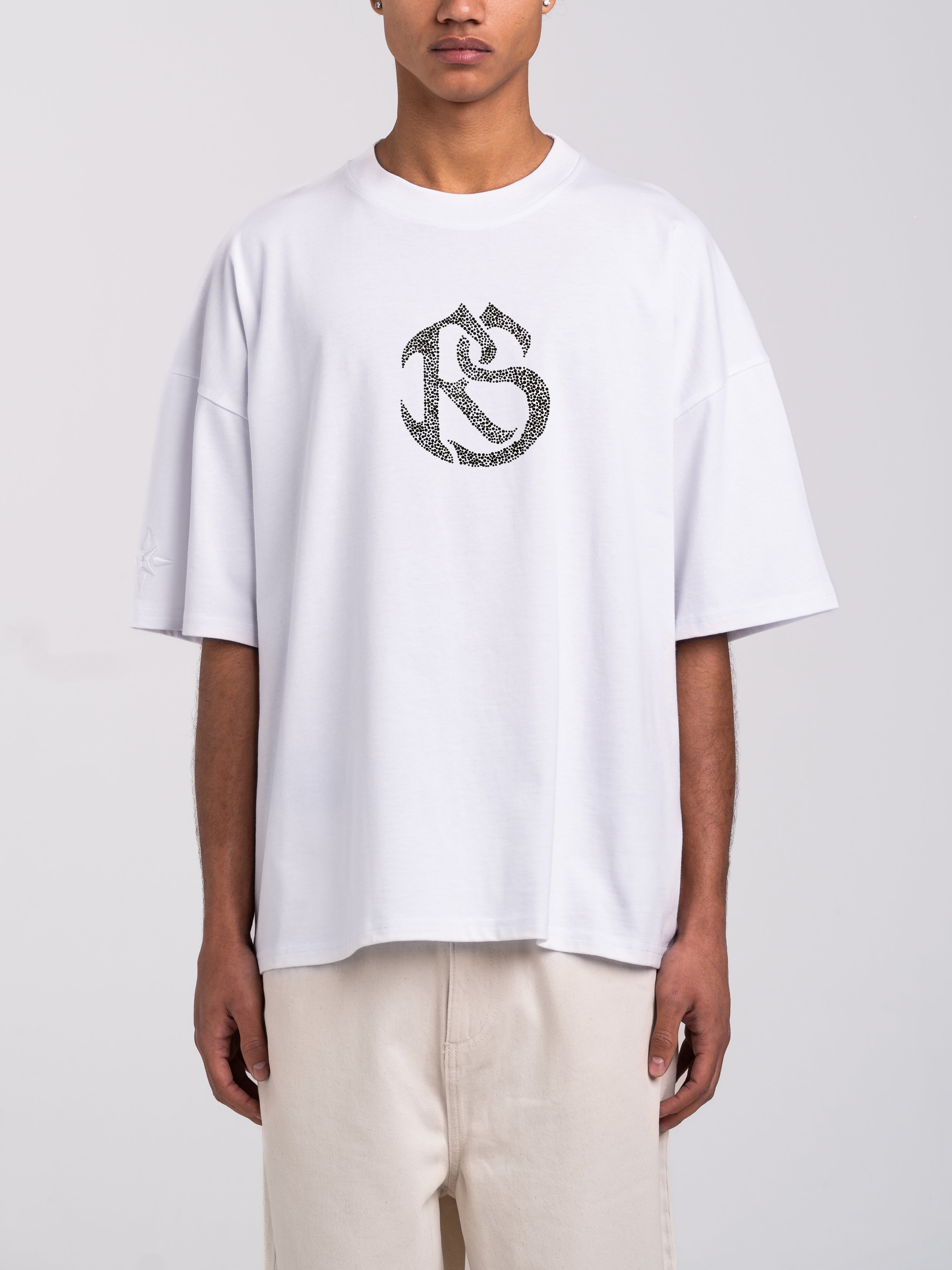 RAWSTAR Antares Astra Stellar T-Shirt in white – detailed view of embroidery, limited edition luxury streetwear Made in Italy.